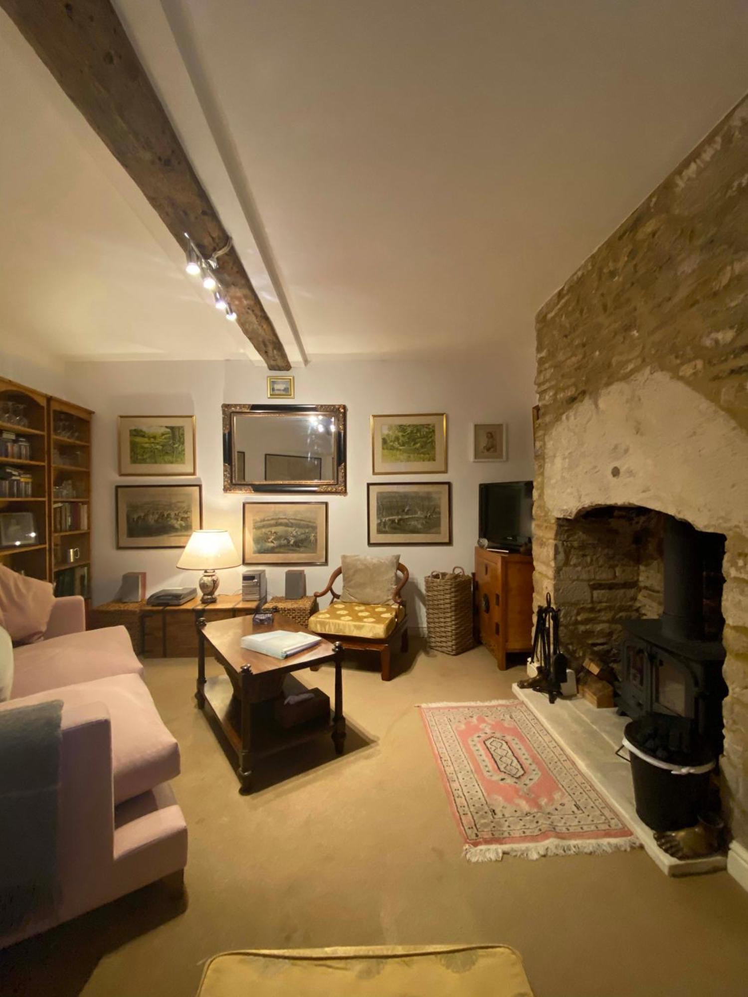 Market Place Cottage, Tetbury, Cotswolds Grade II Central Location Екстер'єр фото