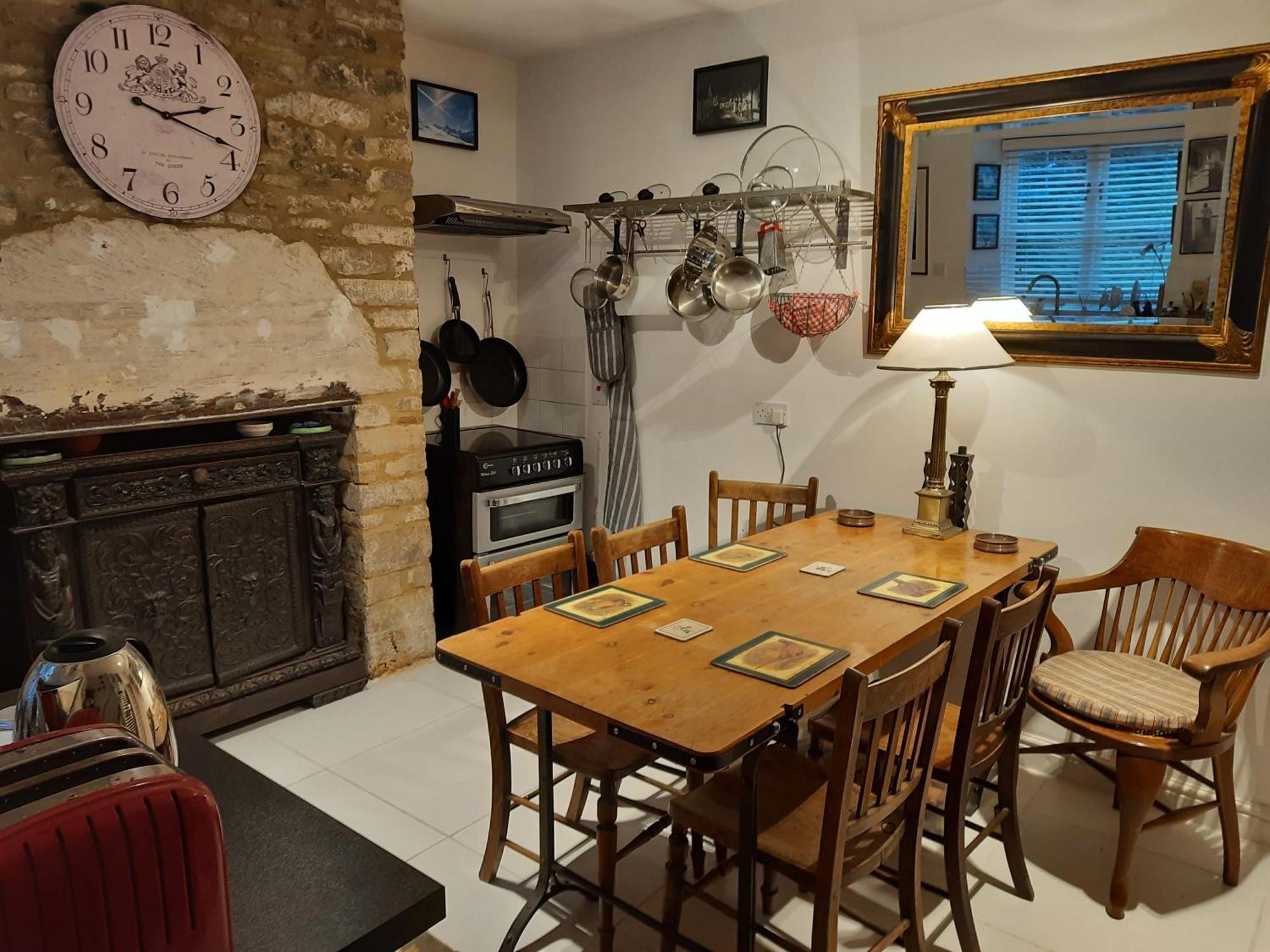 Market Place Cottage, Tetbury, Cotswolds Grade II Central Location Екстер'єр фото